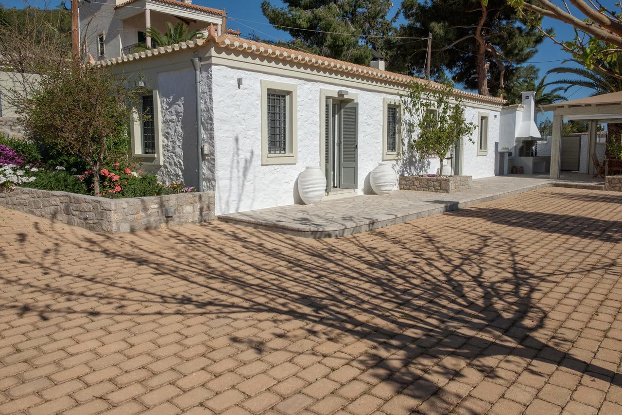 Traditional Guest House Grandma Vitsa in Ermioni Esterno foto