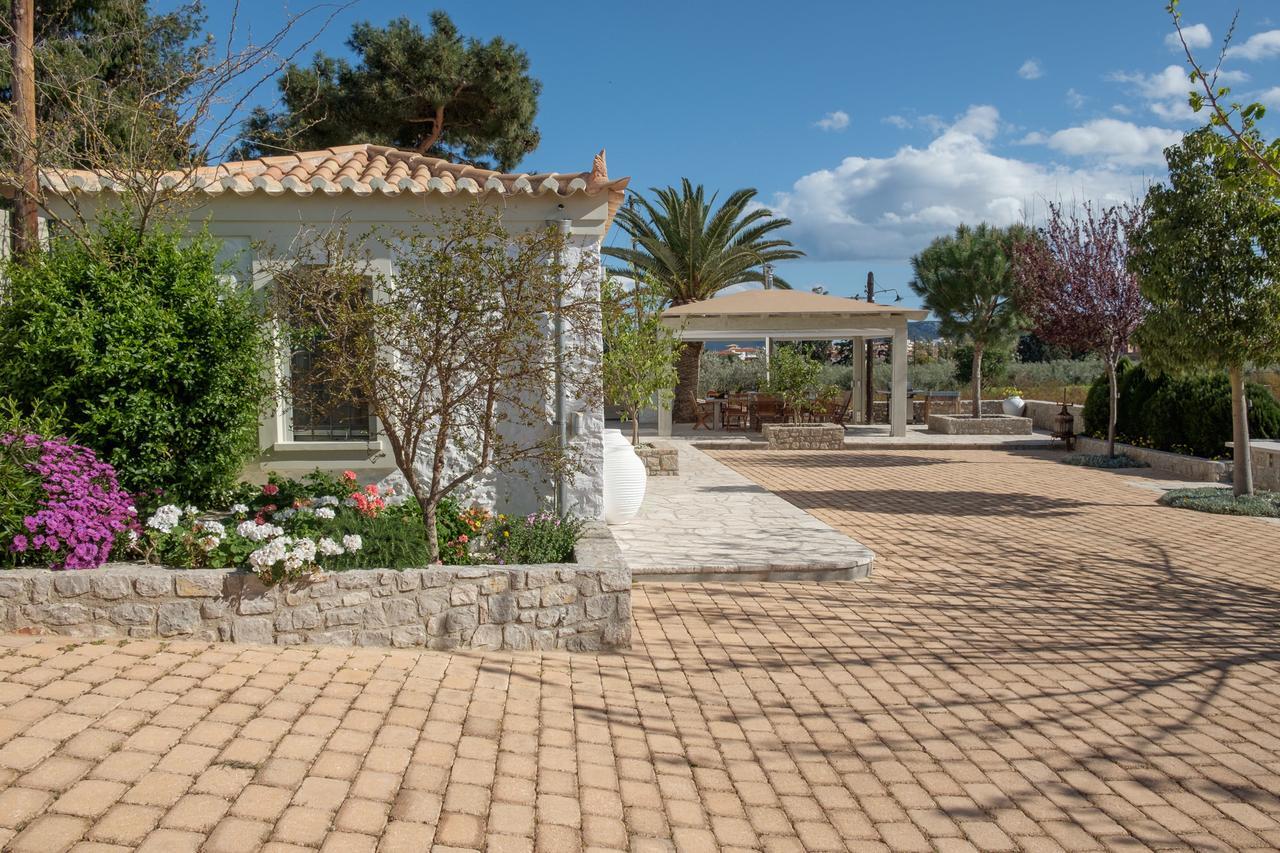 Traditional Guest House Grandma Vitsa in Ermioni Esterno foto