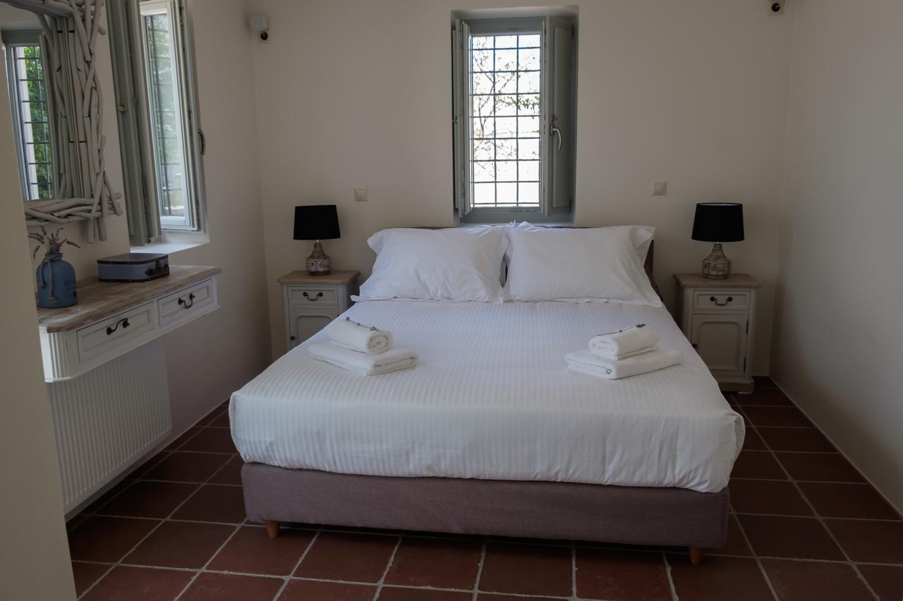 Traditional Guest House Grandma Vitsa in Ermioni Esterno foto